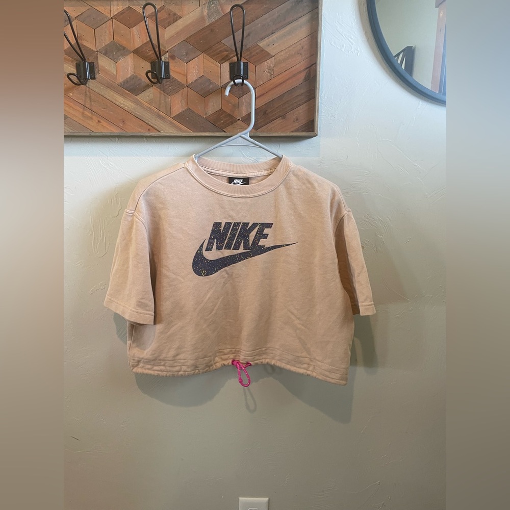 Nike sweater shirt